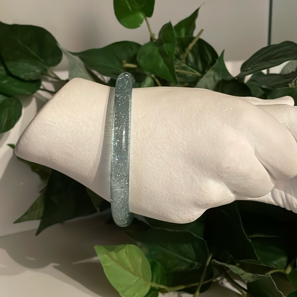 Vintage Lucite Bangle Bracelet Soft Blue & Clear Hue with Glitter! Rare!